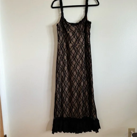 Lace patchwork cami midi dress - Picture 2 of 3